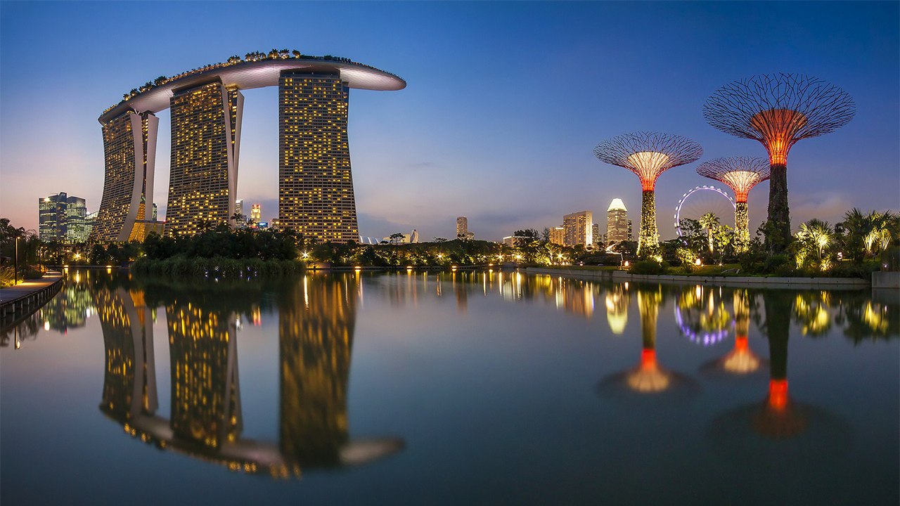 Khám Phá Những Điều "Kỳ Lạ" Về Singapore